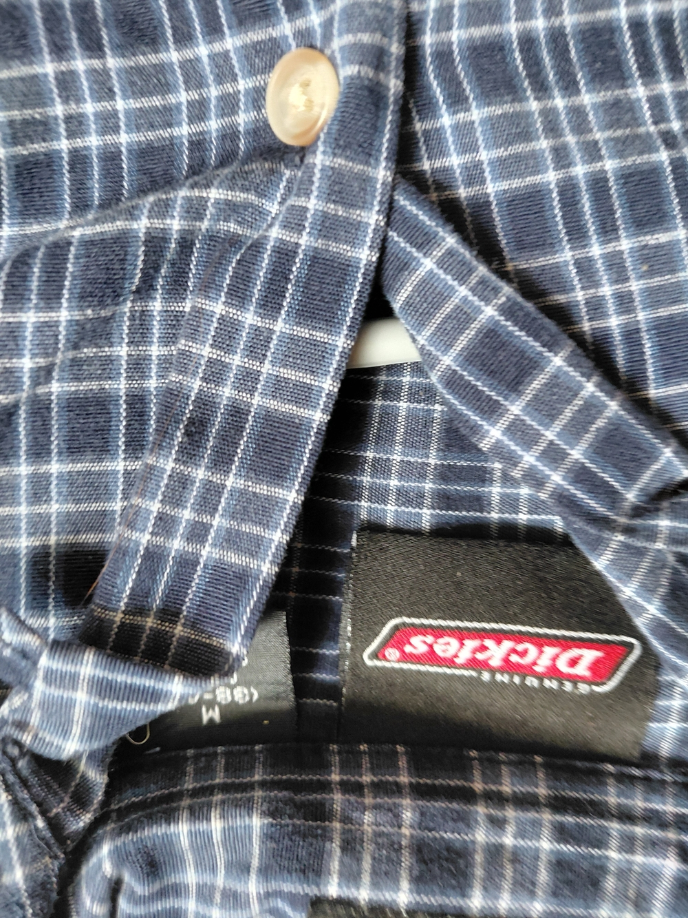 Dickies Men’s Navy Blue Plaid Button-Front Shirt